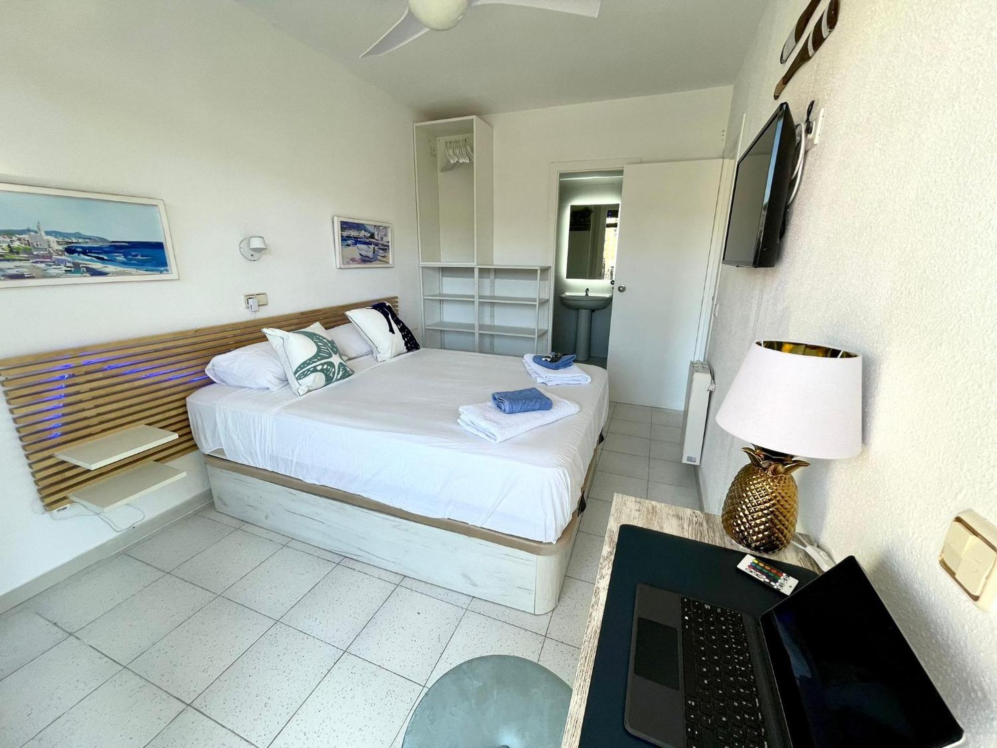 Apartemento Piscina Centro Calella 3 Min Playa Esterno foto